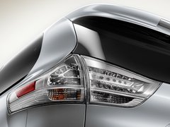 2011款 3.5L 自动 四驱 7座