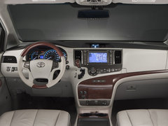 2011款 3.5L 自动 四驱 7座
