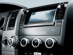 2010款 5.7L 自动 白金版 7座