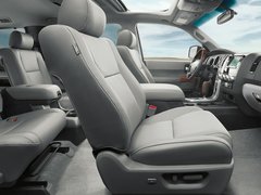 2010款 5.7L 自动 白金版 7座