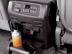 2010款 5.7L 自动 白金版 7座