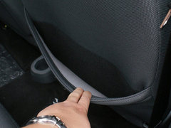 2010款 1.0L 手动 标准型