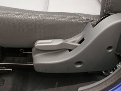2010款 1.0L 手动 标准型