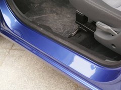 2010款 1.0L 手动 标准型