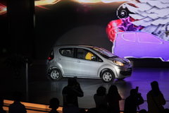 2010款 1.0L 手动 标准型