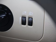 2010款 1.5L 手动 豪华型