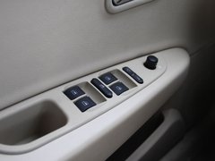 2010款 1.5L 手动 豪华型