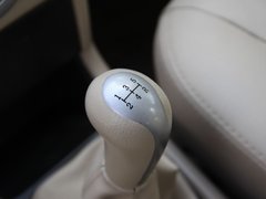 2010款 1.5L 手动 豪华型