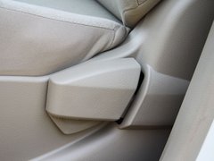 2010款 1.6L 自动 劲悦版炫能型 5座