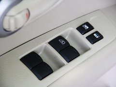 2010款 1.6L 自动 劲悦版炫能型 5座