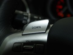 2010款 2.0L 自动 豪华版