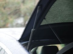 2010款 2.0L 自动 豪华版