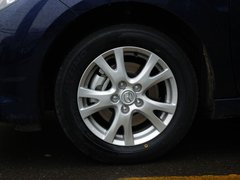 2010款 2.0L 自动 豪华版
