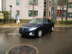 2010款 2.0L 自动 豪华版