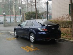 2010款 2.0L 自动 豪华版
