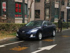 2010款 2.0L 自动 豪华版