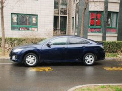 2010款 2.0L 自动 豪华版