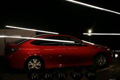 2010款 2.0L 自动 豪华版