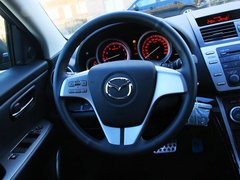 2010款 2.0L 自动 豪华版