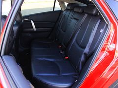 2010款 2.0L 自动 豪华版
