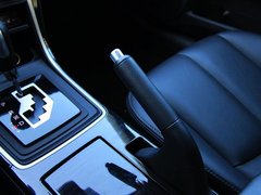 2010款 2.0L 自动 豪华版