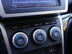 2010款 2.0L 自动 豪华版