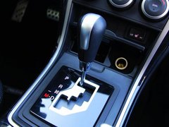 2010款 2.0L 自动 豪华版