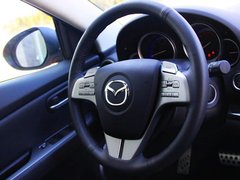 2010款 2.0L 自动 豪华版