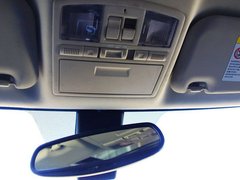 2010款 2.0L 自动 豪华版