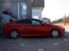 2010款 2.0L 自动 豪华版