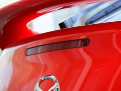 2010款 2.0L 自動 豪華版