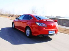 2010款 2.0L 自动 豪华版