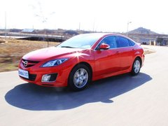 2010款 2.0L 自动 豪华版