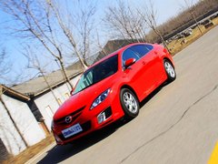 2010款 2.0L 自动 豪华版