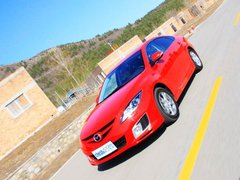 2010款 2.0L 自动 豪华版