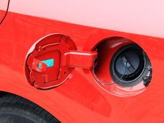 2010款 2.0L 自動 豪華版