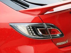2010款 2.0L 自动 豪华版