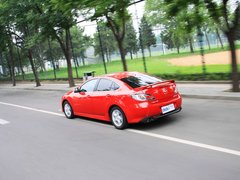 2010款 2.0L 自动 豪华版