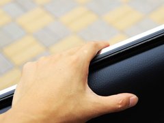 2010款 2.0L 自動 豪華版