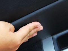 2010款 2.0L 自動(dòng) 豪華版