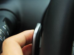 2010款 2.0L 自動(dòng) 豪華版