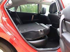 2010款 2.0L 自动 豪华版