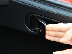 2010款 2.0L 自動(dòng) 豪華版