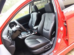 2010款 2.0L 自动 豪华版
