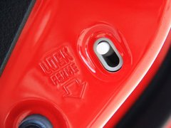 2010款 2.0L 自动 豪华版