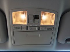 2010款 2.0L 自动 豪华版
