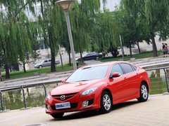 2010款 2.0L 自动 豪华版