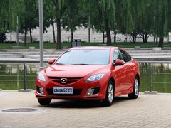 2010款 2.0L 自动 豪华版