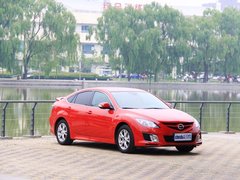 2010款 2.0L 自动 豪华版