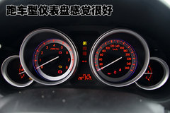 2010款 2.0L 自动 豪华版